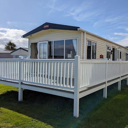 Beautiful Pet Friendly Southerness Caravan With Sea View & Decking Area Mainsriddle 外观 照片